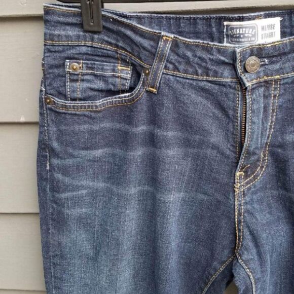 Levi's Signature Mid Rise Straight Jeans Size 14 - Picture 6 of 10